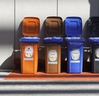“尿不濕”是干垃圾還是濕垃圾？可別分錯了，上海要對生活垃圾分類立法