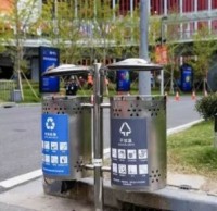 第二屆進博會召開在即，近4000個分類垃圾桶“上崗”