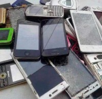 舊手機，你是個什么垃圾？