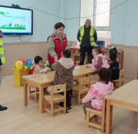 垃圾分類進校園，助力生態文明建設