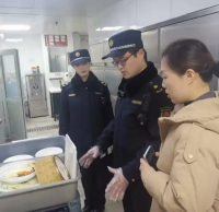 海淀城管“走街串巷”推動(dòng)垃圾分類精細(xì)管理