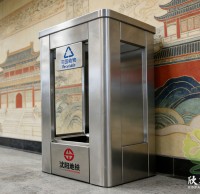 透明分類地鐵深處，一座城市的文明獨白