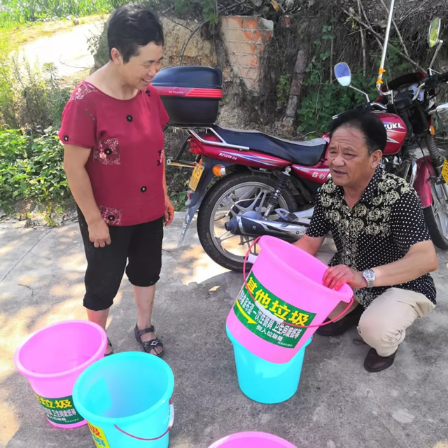 塑料分類垃圾桶